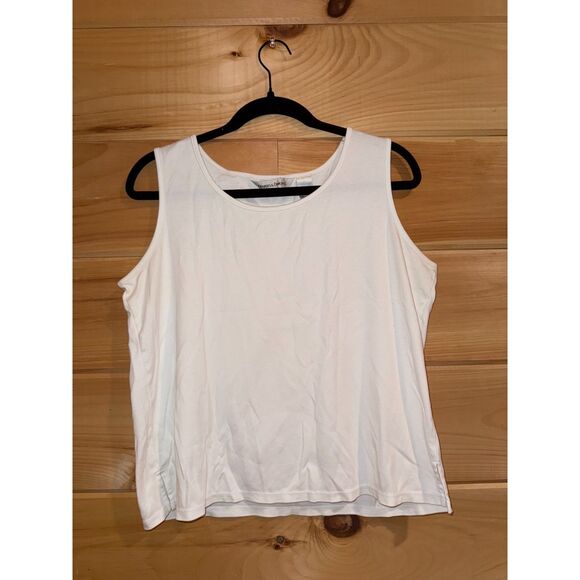 Women's Basic Vintage Scoop Neck White Tank Top - Picture 1 of 3